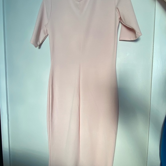 Blush Dress - Picture 4 of 7